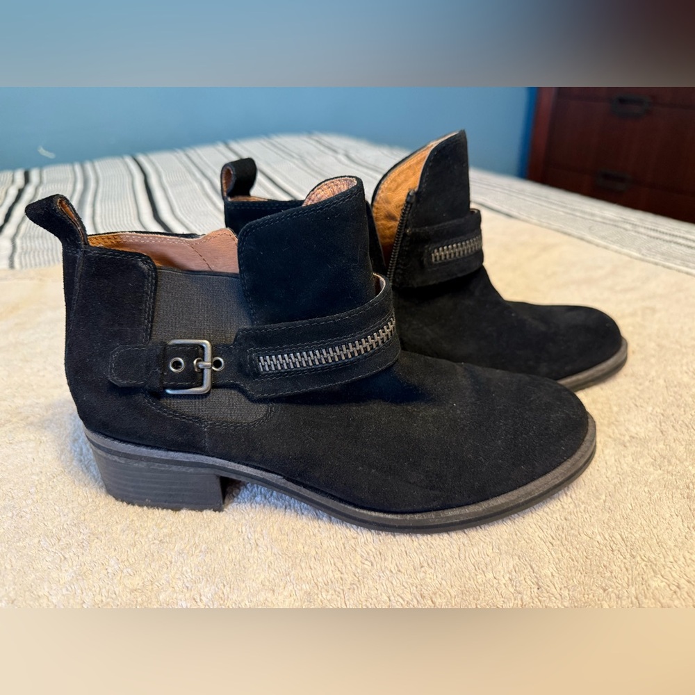 Gentle Souls suede ankle boots